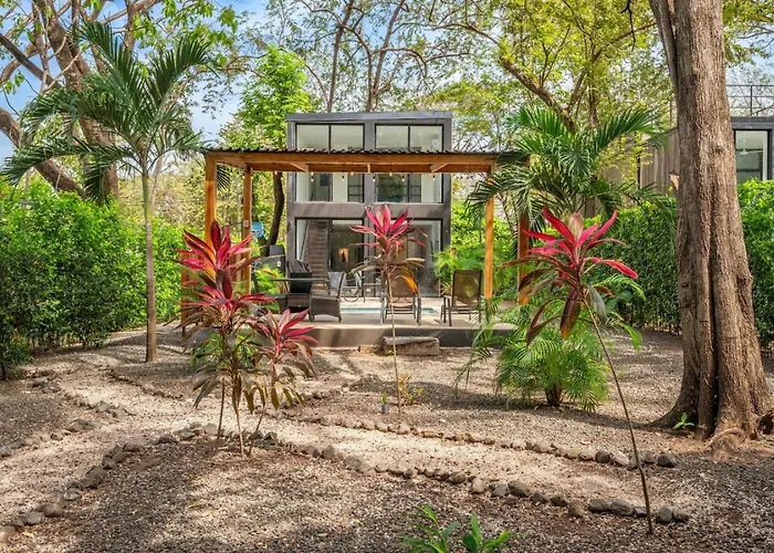 Casa Teca In Surfside With Pool Near Hébergement de vacances